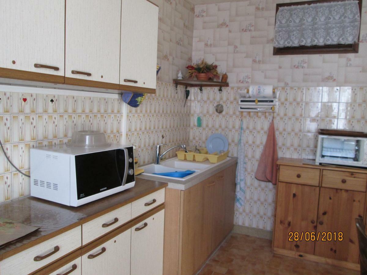 Gite A Saint-Remy Экстерьер фото